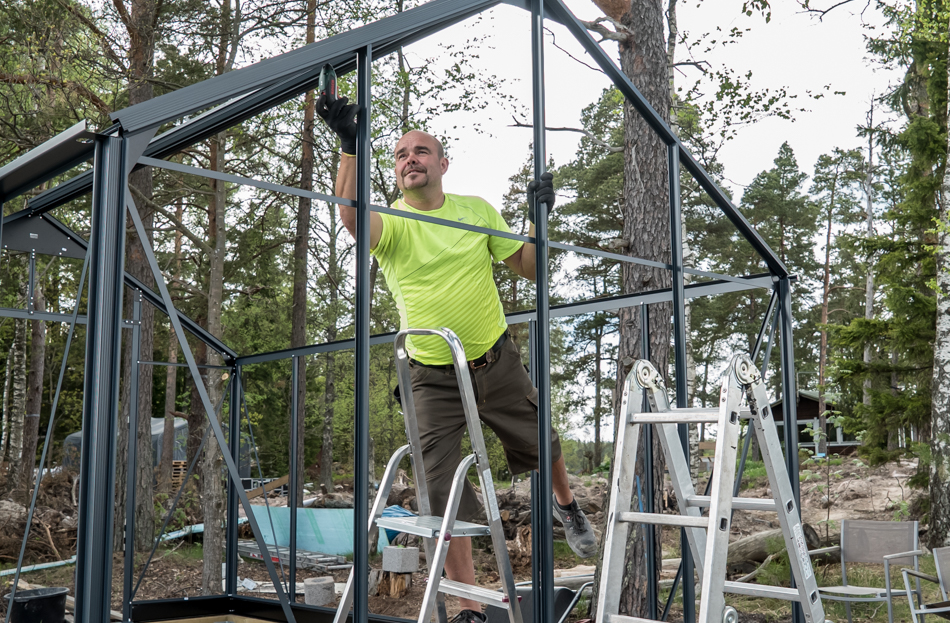 kasvihuoneen asentaja - asennuspalvelu