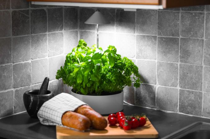 Sunlite miniHerb S örtkruka med växtlampa