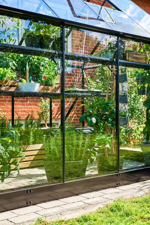 *ERBJUDAN* Växthus Halls Qube 5,1 m² säkerhetsglas, svart stomme
