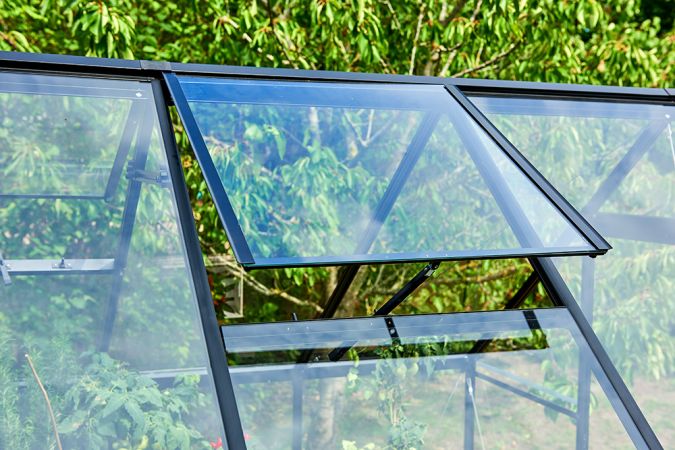 *ERBJUDAN* Växthus Halls Qube 5,1 m² säkerhetsglas, svart stomme