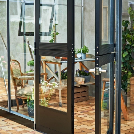 Kasvihuone Juliana Veranda 6,6 m² turvalasilla, antrasiitti/musta väri
