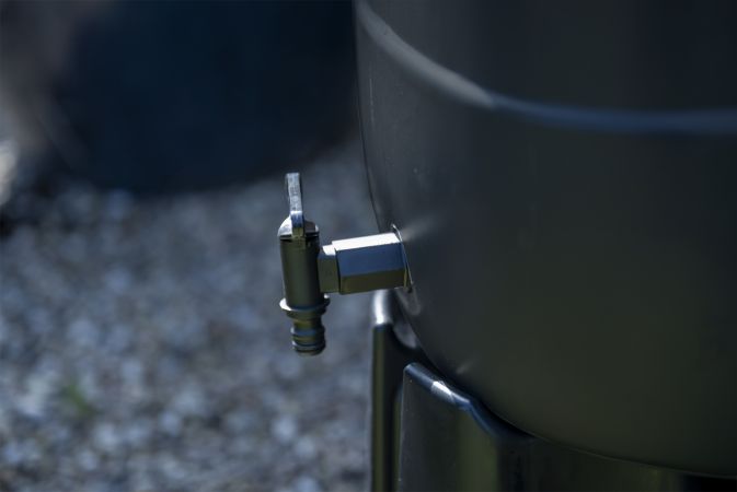 Vesisäiliö 100 L sadevedelle, Halls